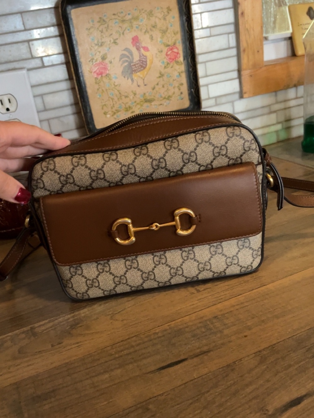 👜 Gucci Brown GG Canvas Crossbody with Gold Horsebit 👜
